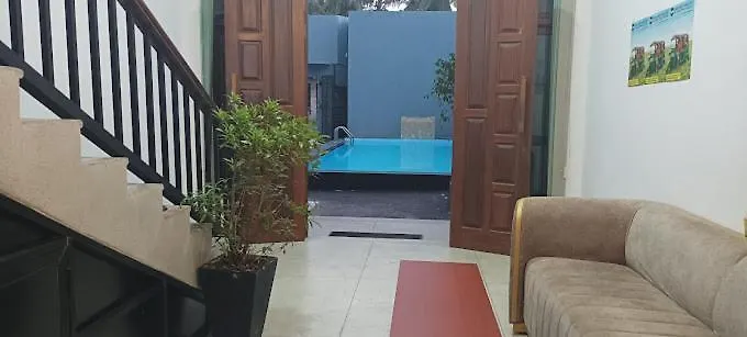 Royal Palace Hotel Negombo 0*,  Šrí Lanka