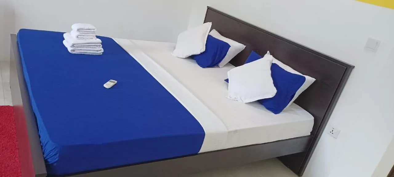 Royal Palace Hotel Negombo 0*,
