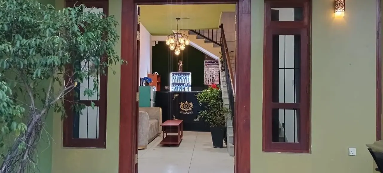 Royal Palace Hotel Negombo