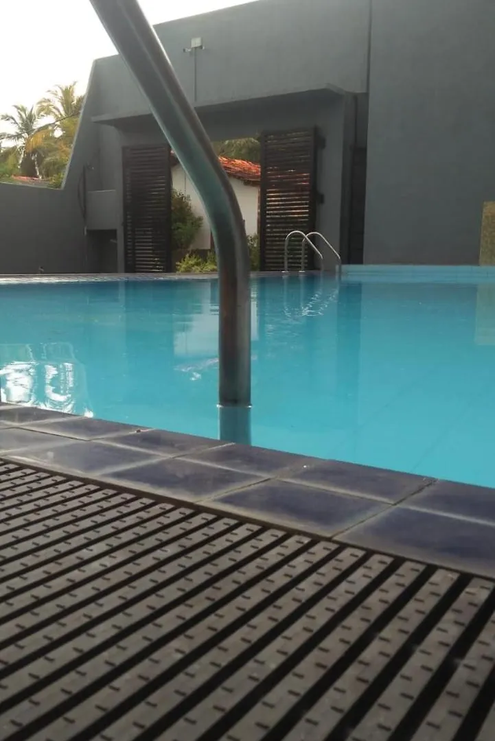 Royal Palace Hotel Negombo