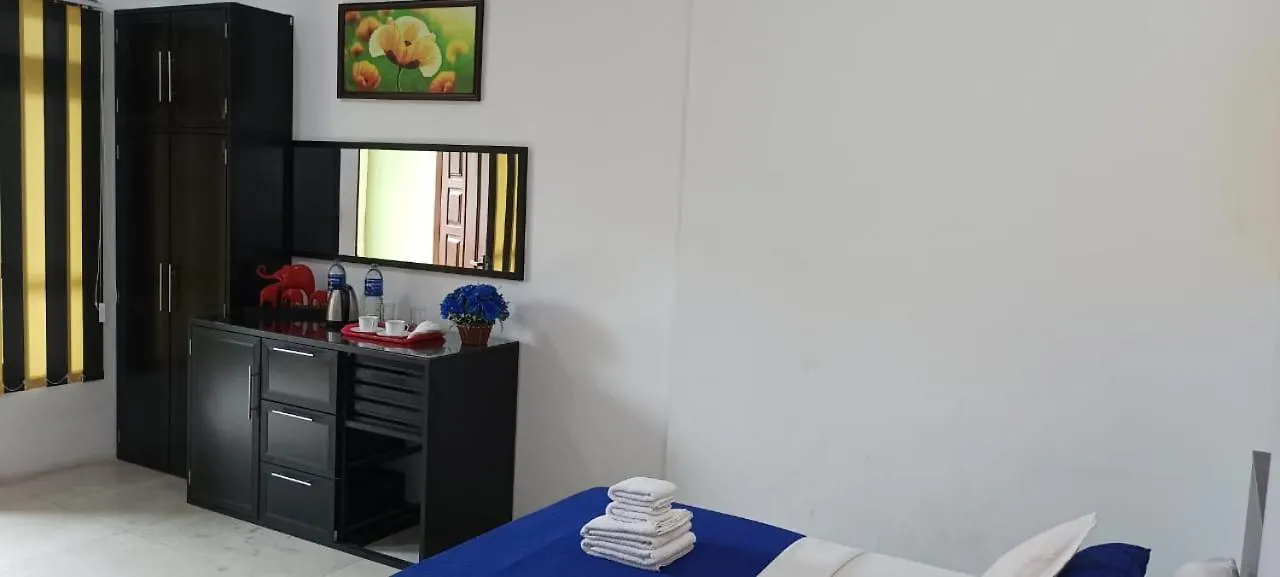 Royal Palace Hotel Negombo